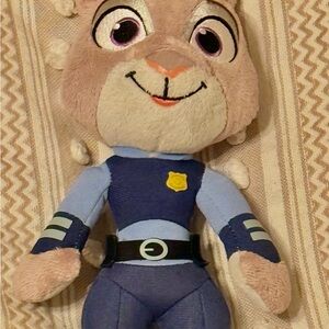Zootopia Plush Office Judy Hopps